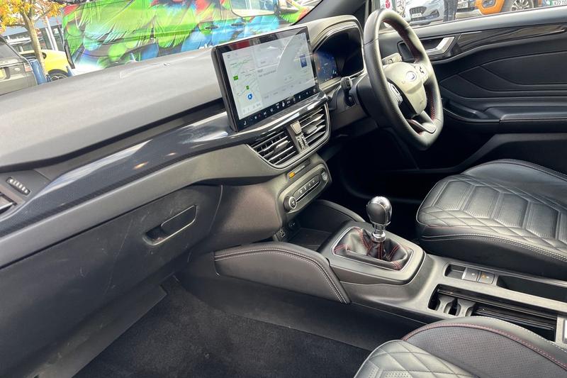 Used Ford Focus 2022 for sale - 76389596: Photo 18