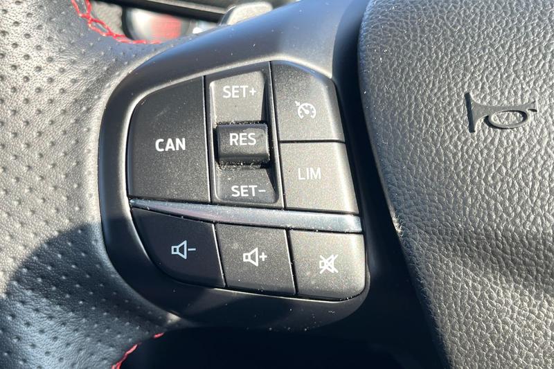 Used Ford Puma 2023 for sale - 77161102: Photo 41