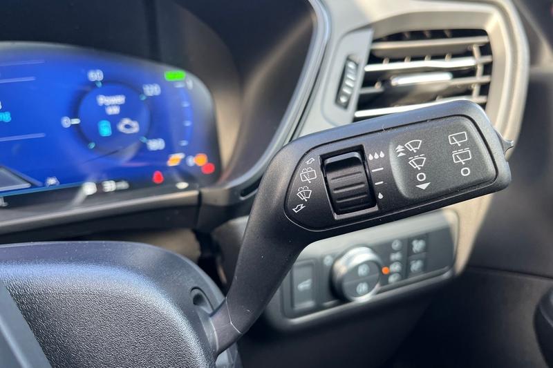 Used Ford Kuga 2022 for sale - 77724690: Photo 15