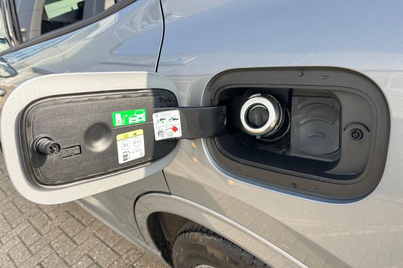 Used Ford Kuga 2022 for sale - 77724690: Photo 32