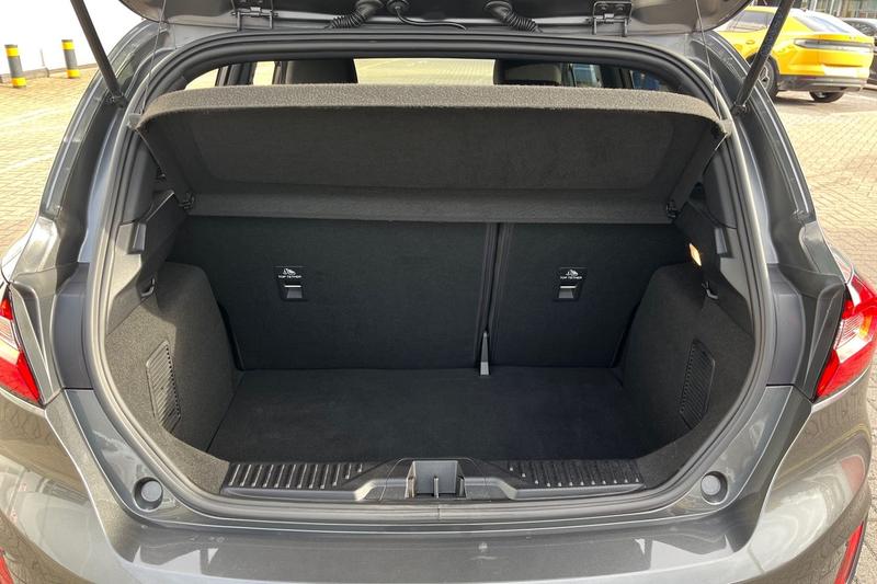 Used Ford Fiesta 2022 for sale - 76480320: Photo 21