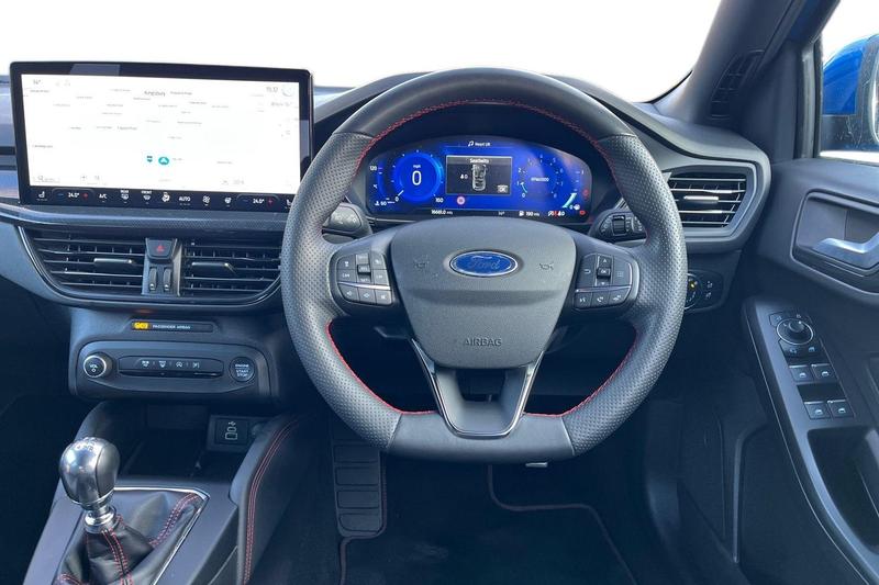 Used Ford Focus 2023 for sale - 77789248: Photo 11