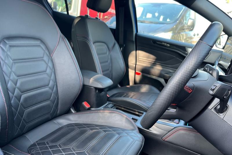 Used Ford Focus 2023 for sale - 77789248: Photo 17