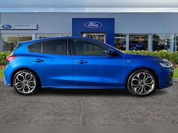 Used Ford Focus 2023 for sale - 77789248: Photo