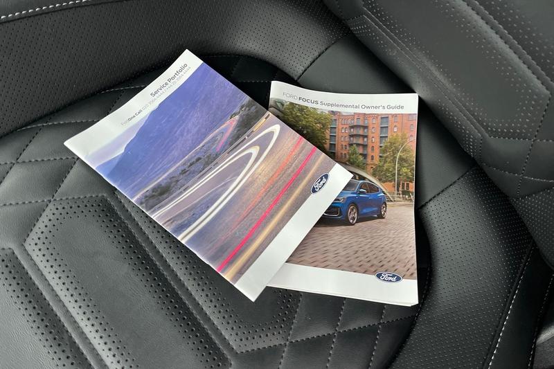 Used Ford Focus 2023 for sale - 76960965: Photo 22