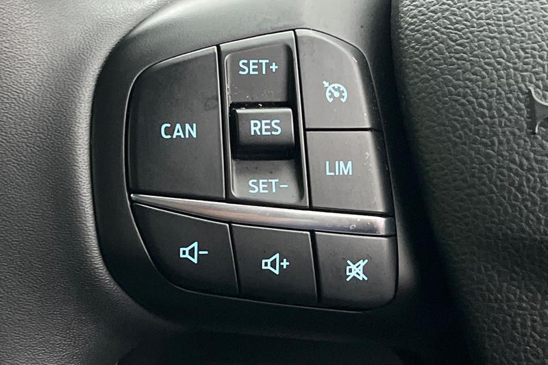 Used Ford Focus 2023 for sale - 76960965: Photo 34