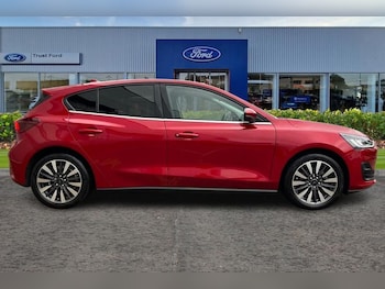 Used Ford Focus 2023 for sale - 76960965: Photo