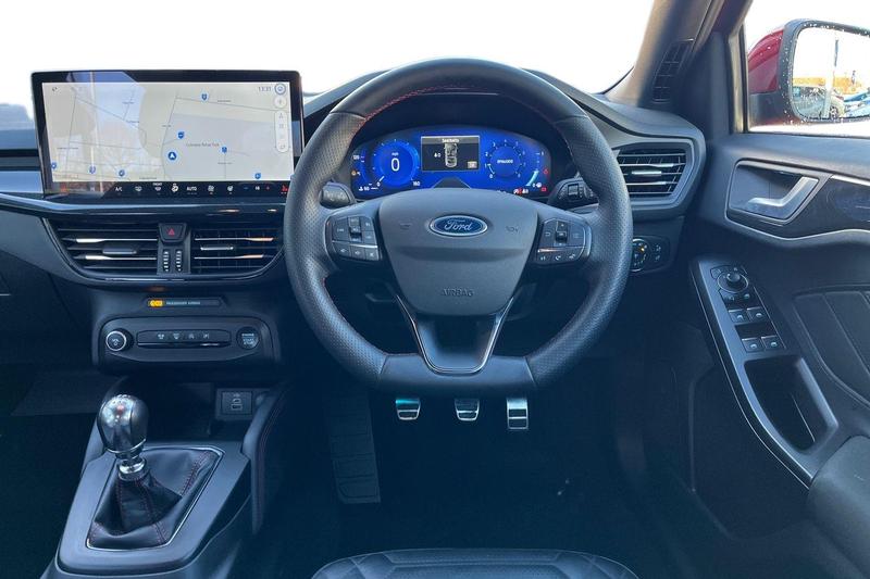 Used Ford Focus 2024 for sale - 76653467: Photo 11