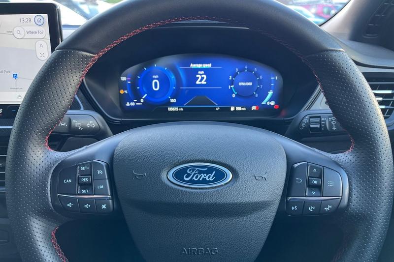 Used Ford Focus 2024 for sale - 76653467: Photo 12