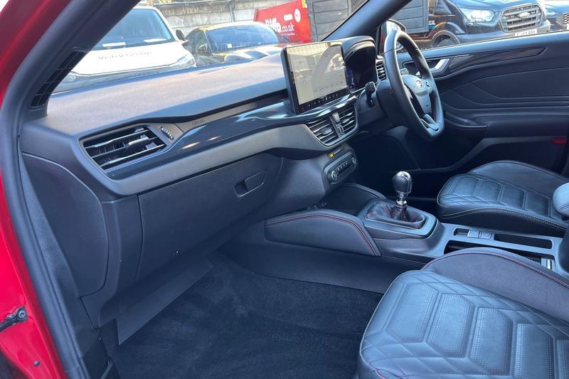 Used Ford Focus 2024 for sale - 76653467: Photo 18