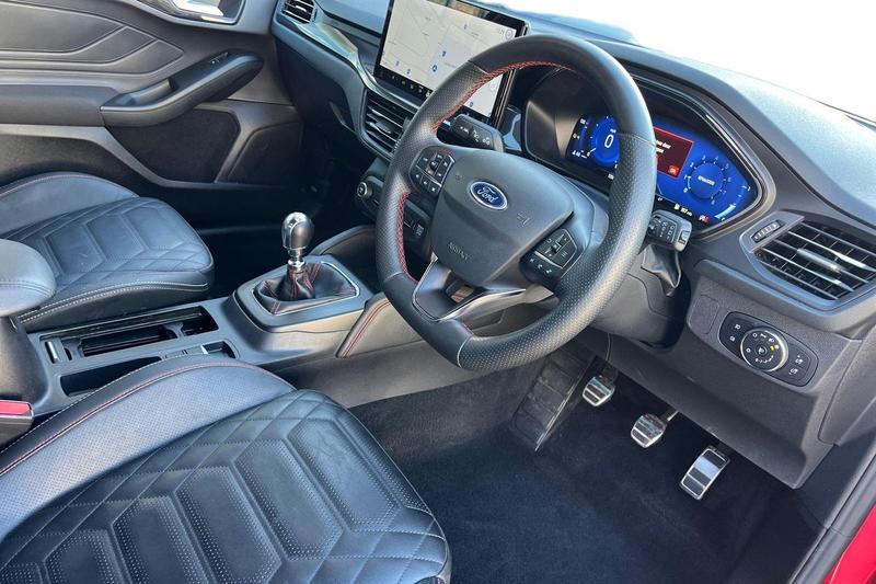 Used Ford Focus 2024 for sale - 76653467: Photo 9