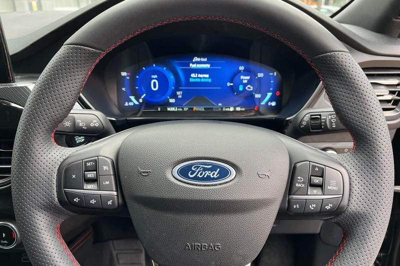 Used Ford Kuga 2023 for sale - 76480311: Photo 12