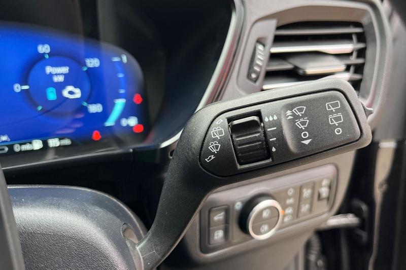 Used Ford Kuga 2023 for sale - 76480311: Photo 15