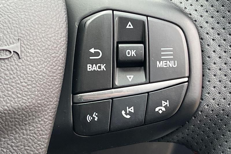 Used Ford Kuga 2023 for sale - 76480311: Photo 36