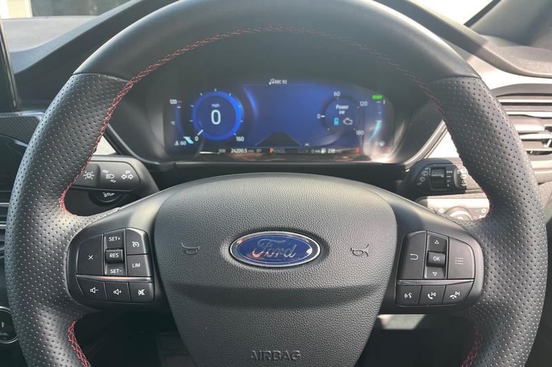 Used Ford Kuga 2023 for sale - 76389594: Photo 12