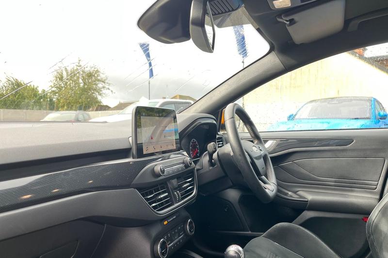 Used Ford Focus 2019 for sale - 76531132: Photo 18