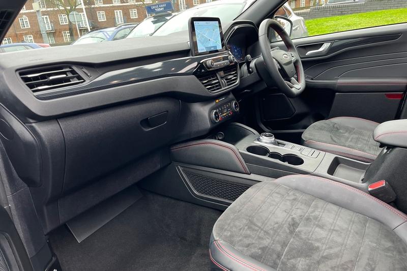 Used Ford Kuga 2022 for sale - 76895391: Photo 18