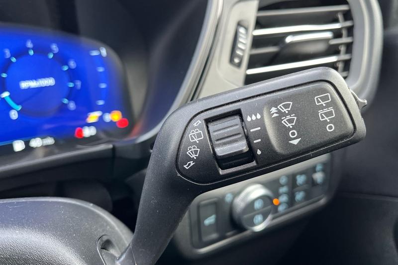 Used Ford Kuga 2022 for sale - 77117070: Photo 15