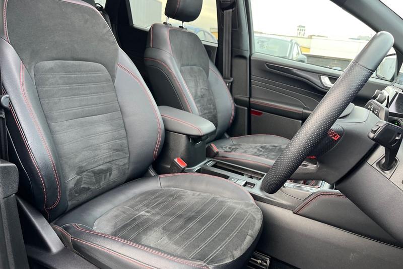 Used Ford Kuga 2022 for sale - 77117070: Photo 17