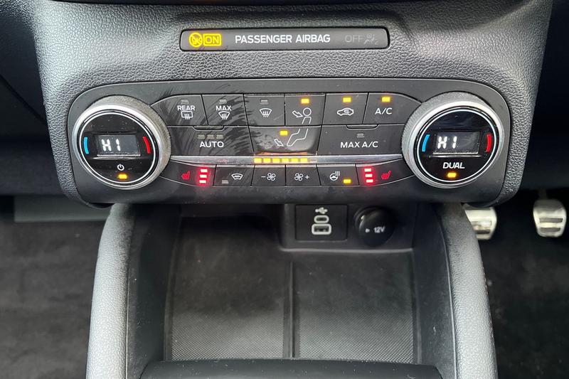 Used Ford Kuga 2022 for sale - 77117070: Photo 30