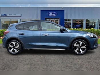 Used Ford Focus 2023 for sale - 75761014: Photo