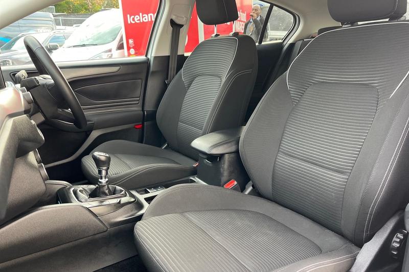 Used Ford Focus 2022 for sale - 76480318: Photo 19