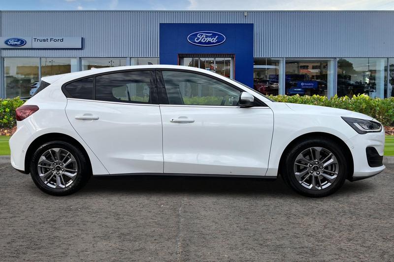 Used Ford Focus 2022 for sale - 77435103: Photo 3