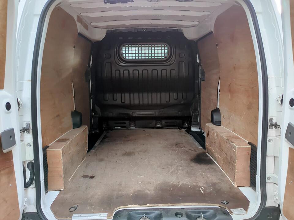 Used Nissan e-NV200 2014 for sale - 76735308: Photo 10