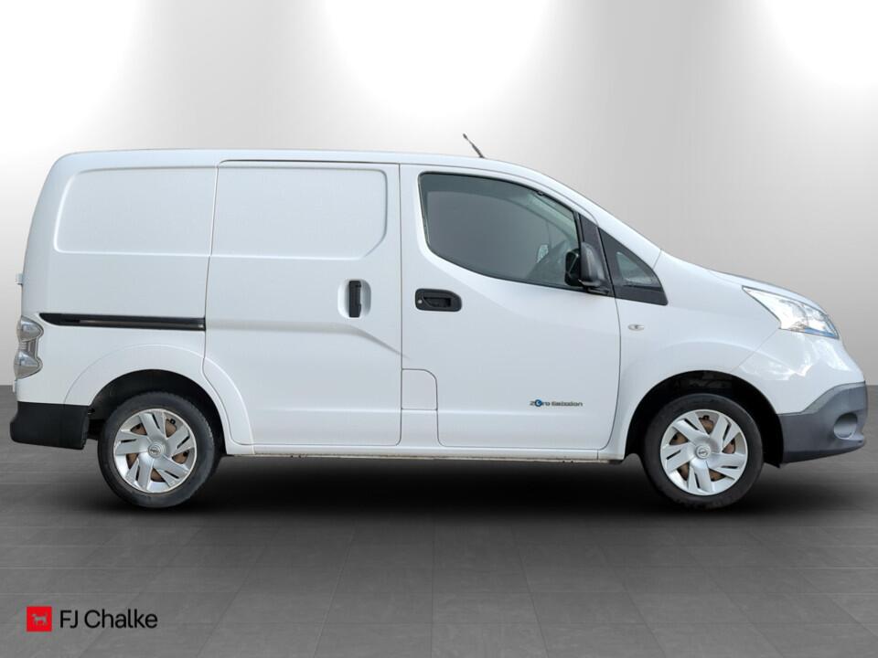 Used Nissan e-NV200 2014 for sale - 76735308: Photo 2