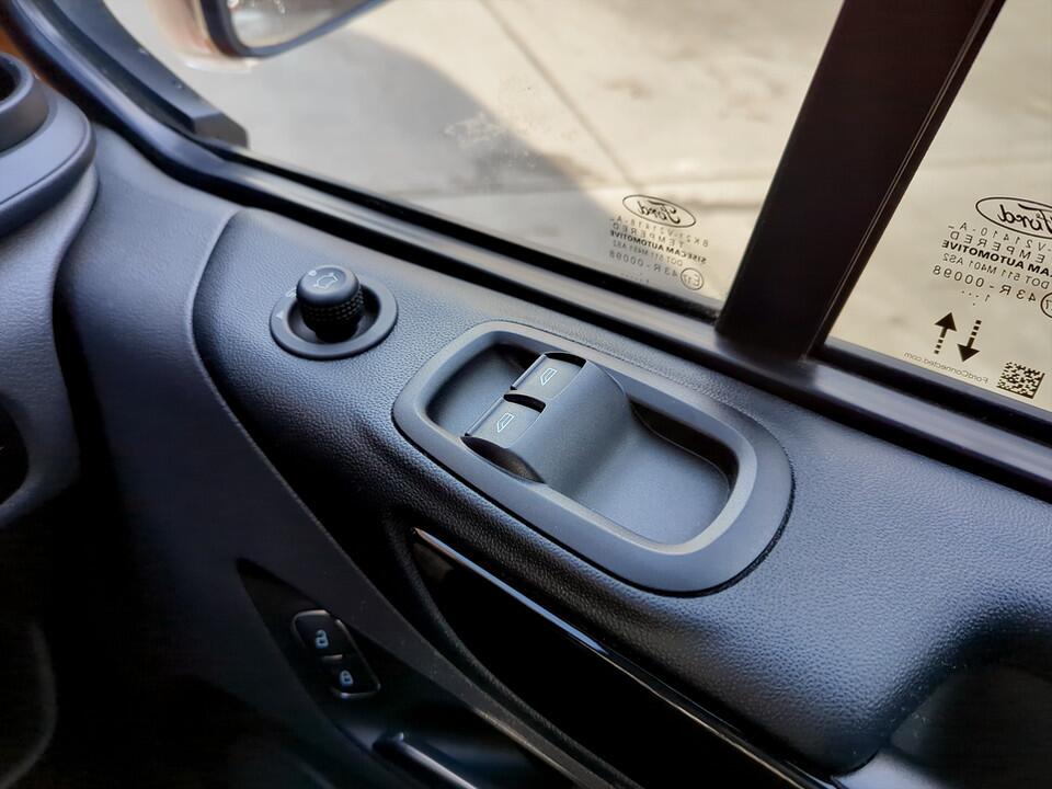 Used Ford Transit Custom 2022 for sale - 76953029: Photo 17