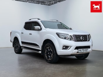 Nissan - Navara