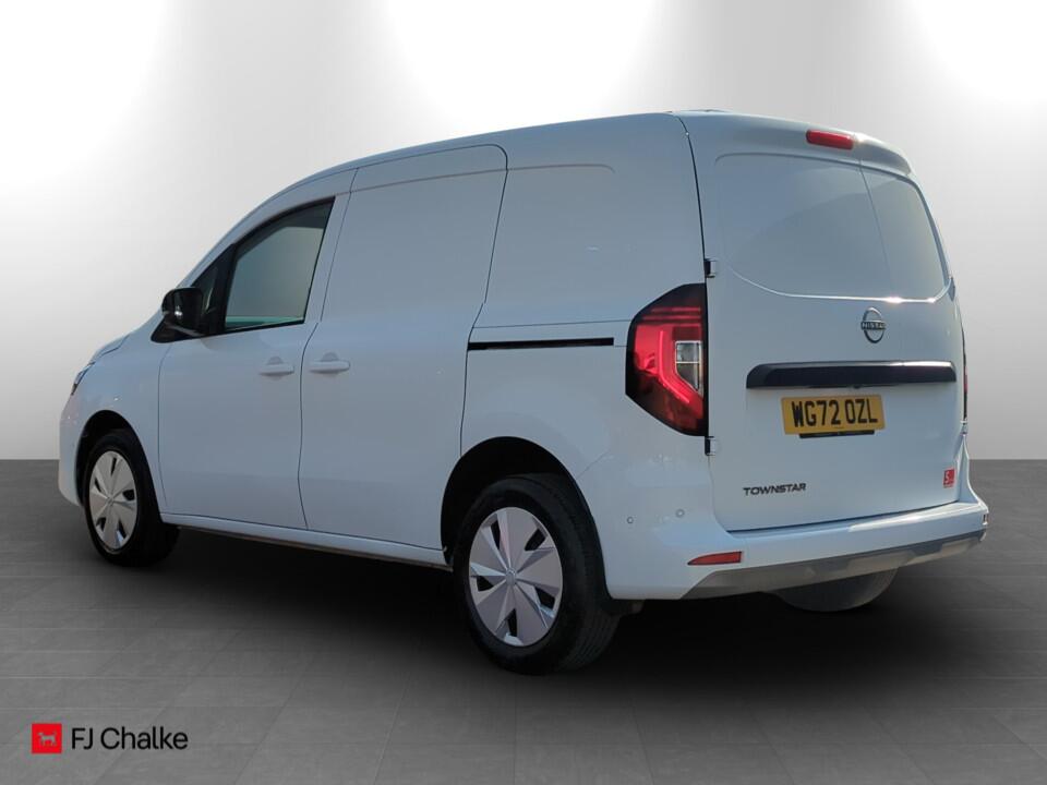 Used Nissan Other 2023 for sale - 77645784: Photo 2