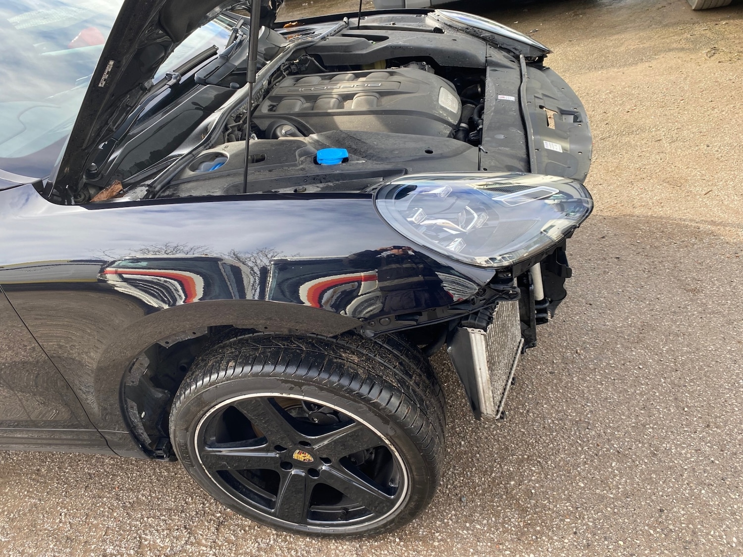 Used Porsche Cayenne 2017 for sale - 77640403: Photo 10