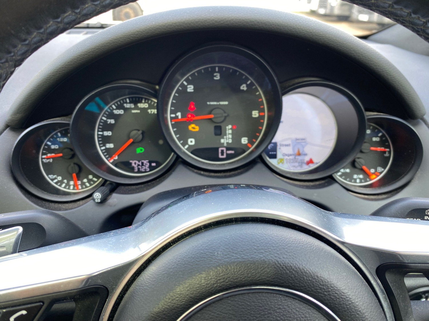 Used Porsche Cayenne 2017 for sale - 77640403: Photo 11