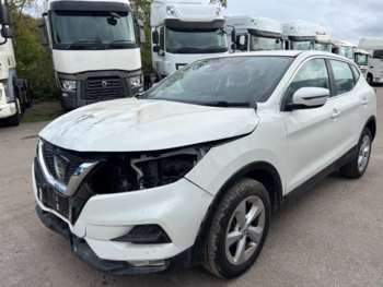 Used Nissan Qashqai 2018 for sale - 72365898: Photo