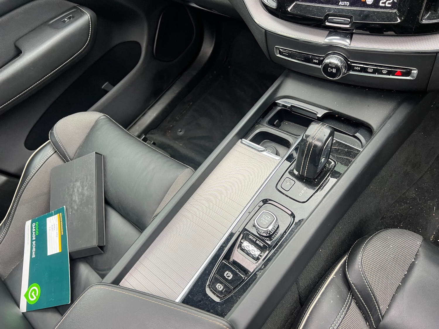 Used Volvo XC60 2020 for sale - 77055093: Photo 9