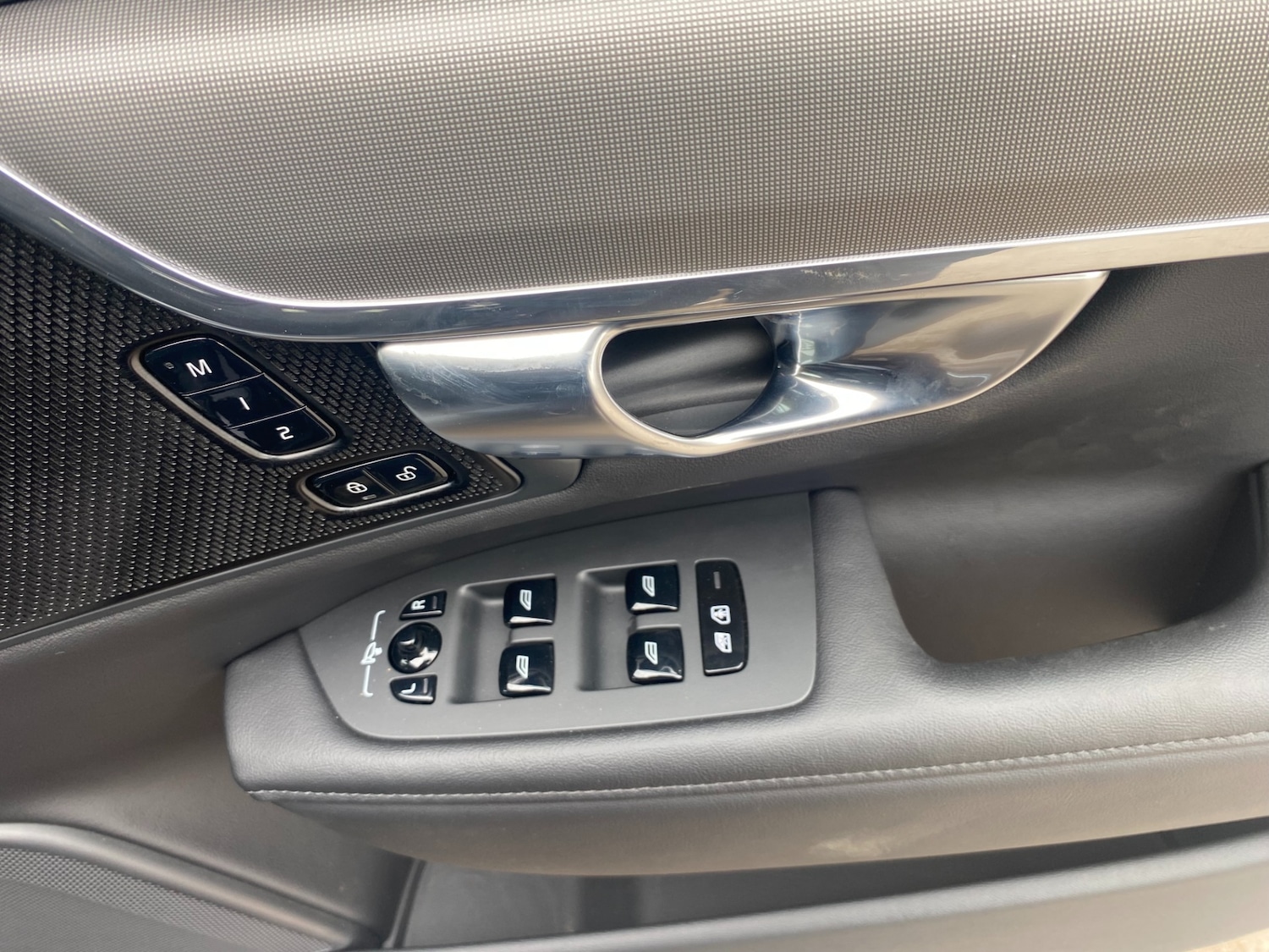 Used Volvo V90 2023 for sale - 76121225: Photo 17