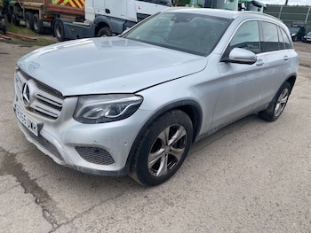 Mercedes-Benz - GLC