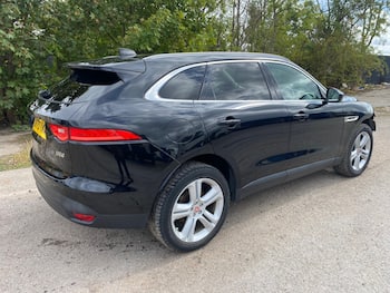 Used Jaguar F-Pace 2020 for sale - 79720821: Photo