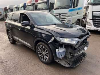 Used Mitsubishi Outlander 2016 for sale - 73058174: Photo