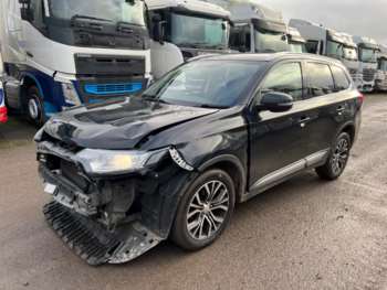 Used Mitsubishi Outlander 2016 for sale - 73058174: Photo