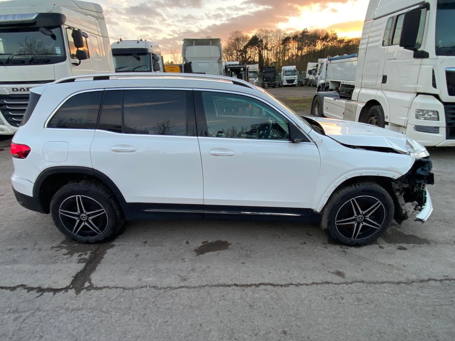 Used Mercedes-Benz EQB 2023 for sale - 77985136: Photo 8