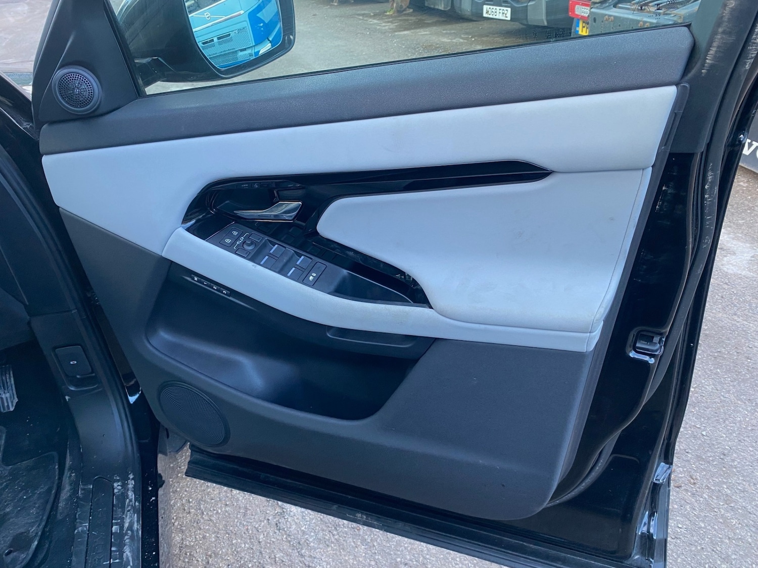 Used Land Rover Range Rover Evoque 2025 for sale - 77311129: Photo 13