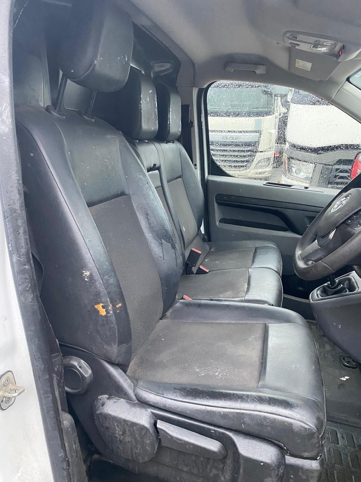 Used Vauxhall Vivaro 2021 for sale - 76355021: Photo 16