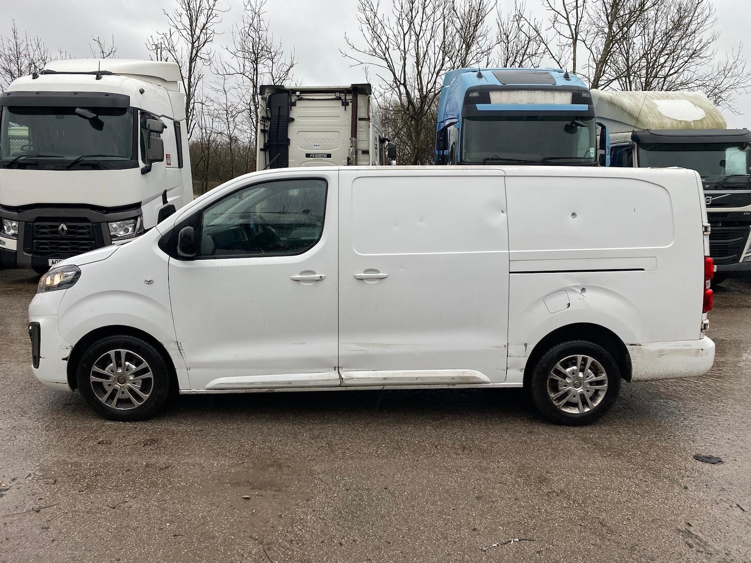Used Vauxhall Vivaro 2021 for sale - 76355021: Photo 4