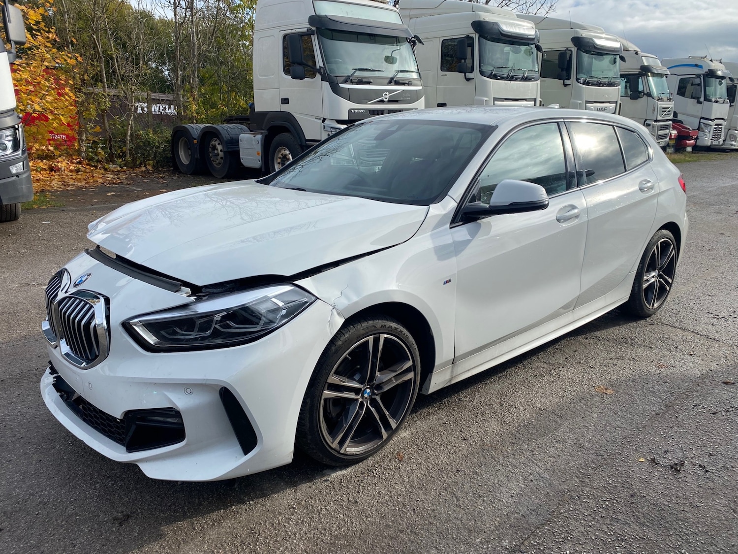 Used BMW 1 Series 2024 for sale - 76352241: Photo 3