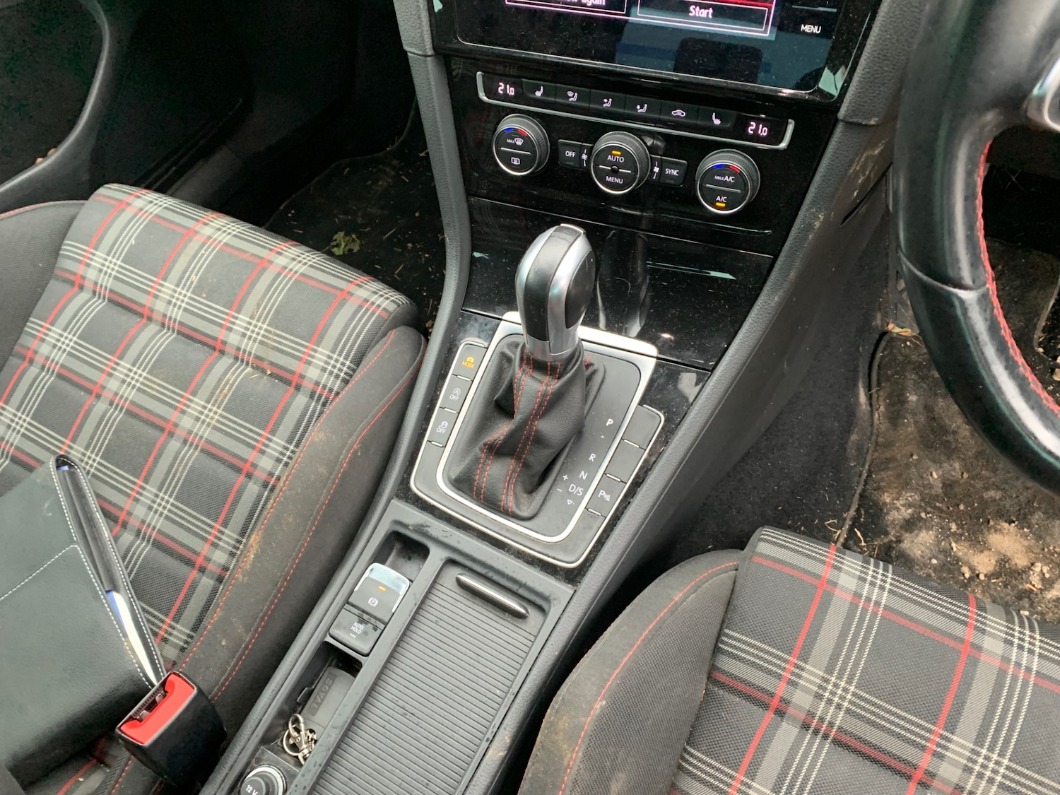 Used Volkswagen Golf 2018 for sale - 77301523: Photo 13