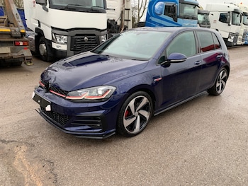Used Volkswagen Golf 2018 for sale - 77301523: Photo