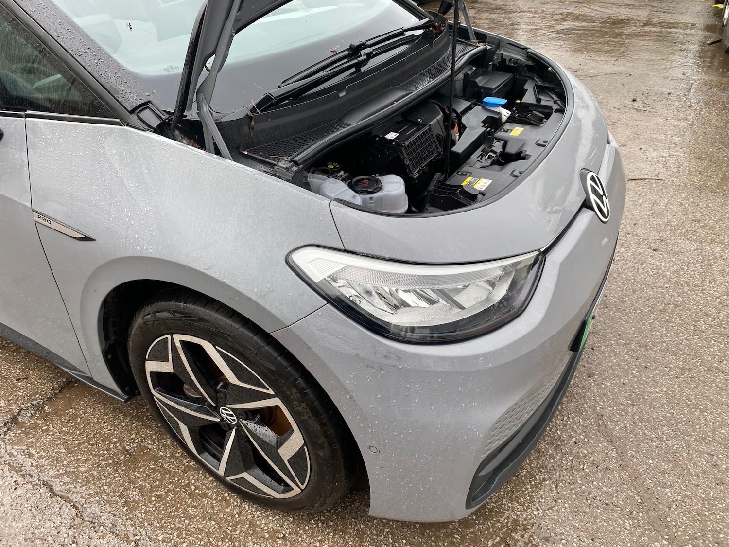 Used Volkswagen ID.3 2023 for sale - 76777459: Photo 20