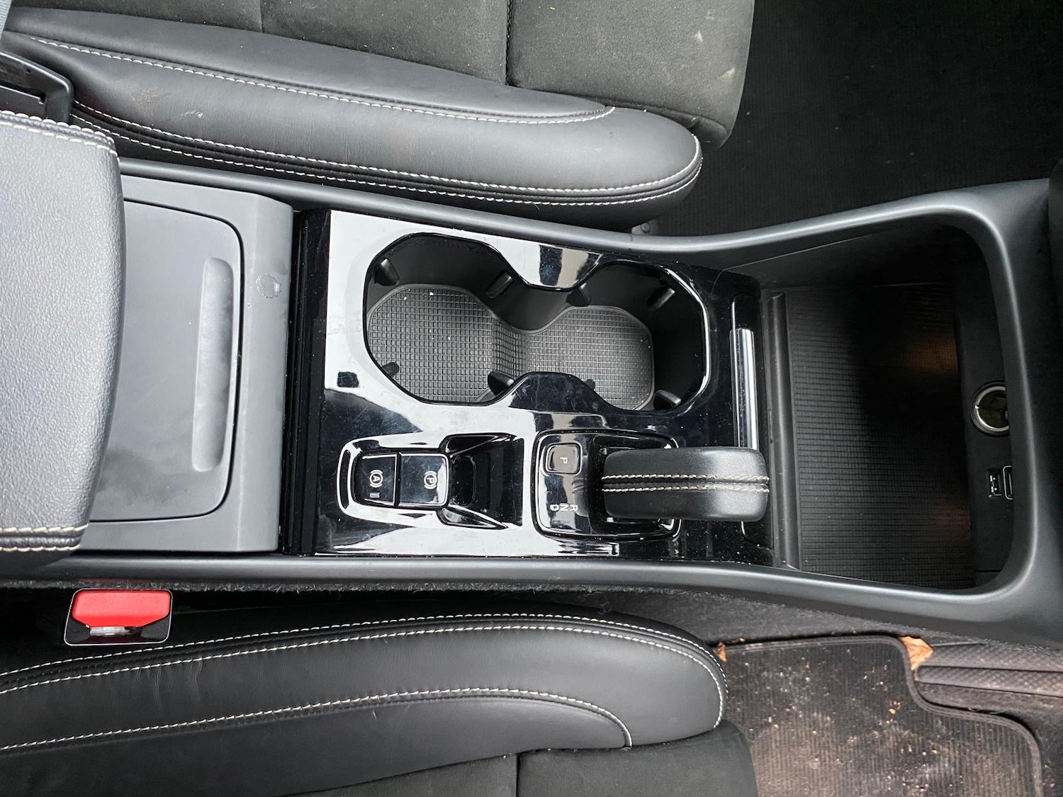 Used Volvo XC40 2021 for sale - 76253929: Photo 13